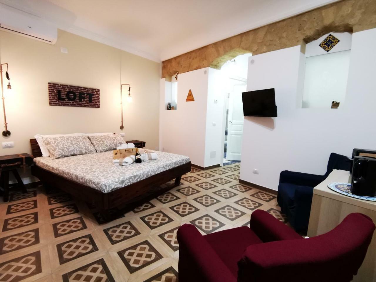 Suite Inn Centro Dimora Storica Enna Eksteriør billede